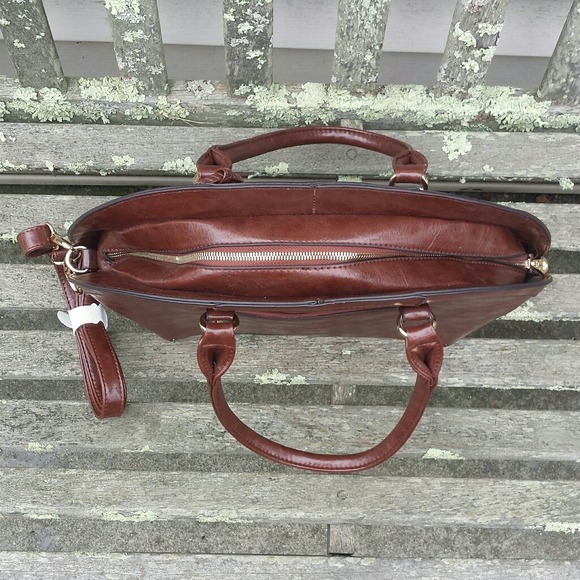 NWT Sorrentino Oval Structured Satchel Handbag With Punched Design - Picture 14 of 16